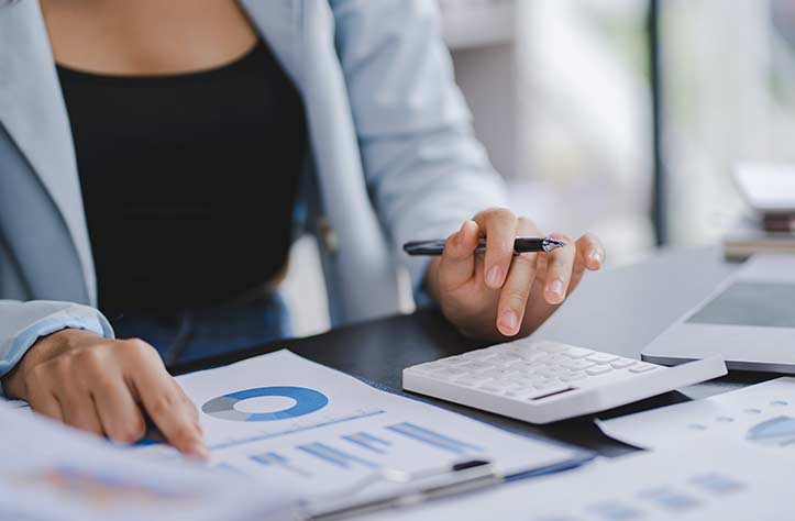 Entendiendo la Tributación de Divisas y Transacciones Internacionales